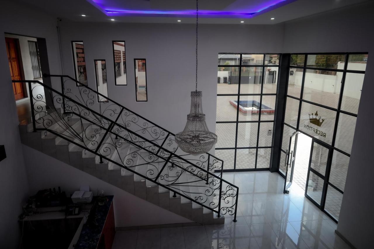 El Infinito Lifestyle Hotel Kempton Park Buitenkant foto