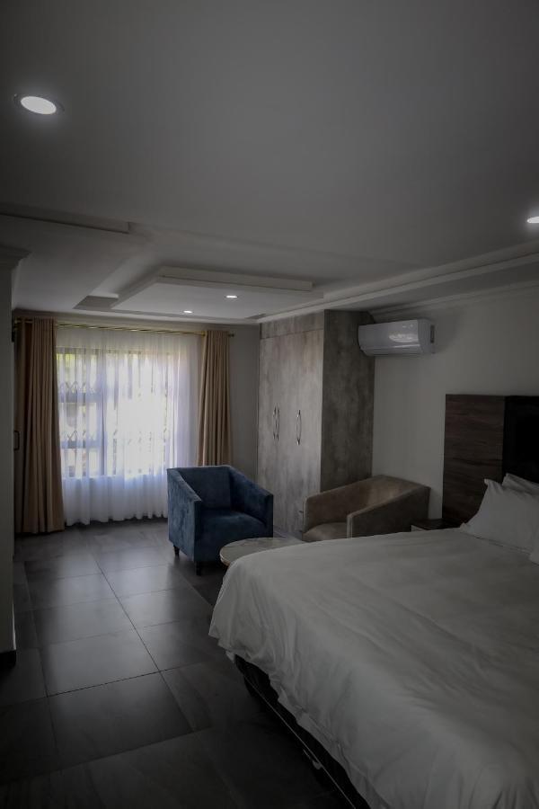 El Infinito Lifestyle Hotel Kempton Park Buitenkant foto